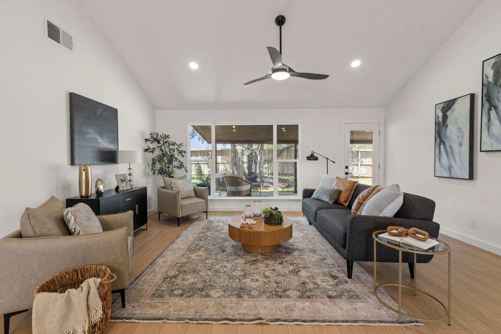 4008 Balcones Woods Dr, Austin, TX 78759