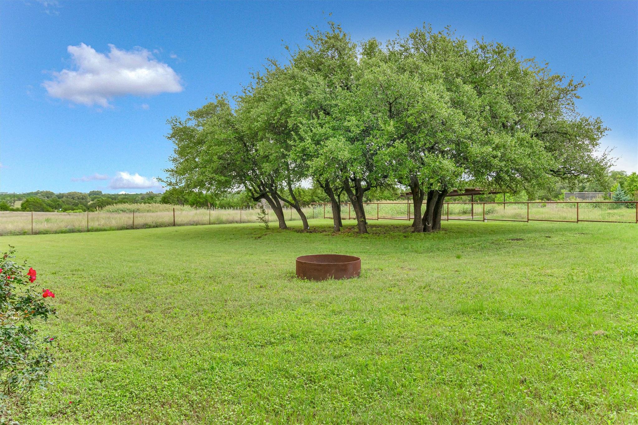 3227 Farm to Market 1174, Bertram, TX 78605