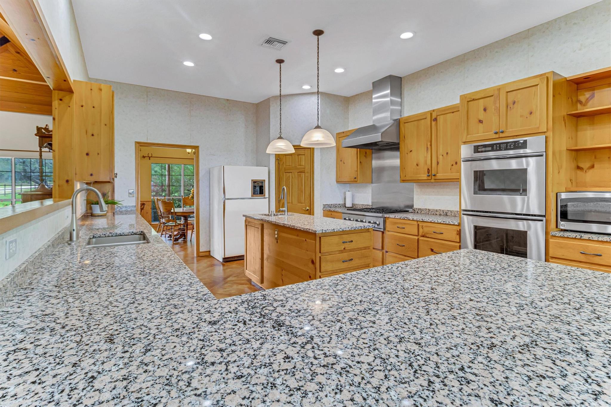 3227 Farm to Market 1174, Bertram, TX 78605
