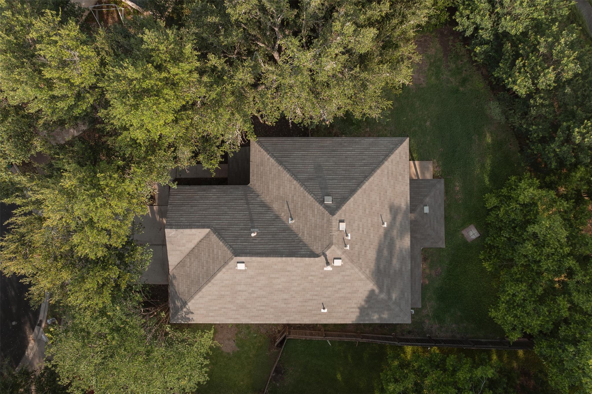 1305 Summoners Tale Ct, Austin, TX 78748