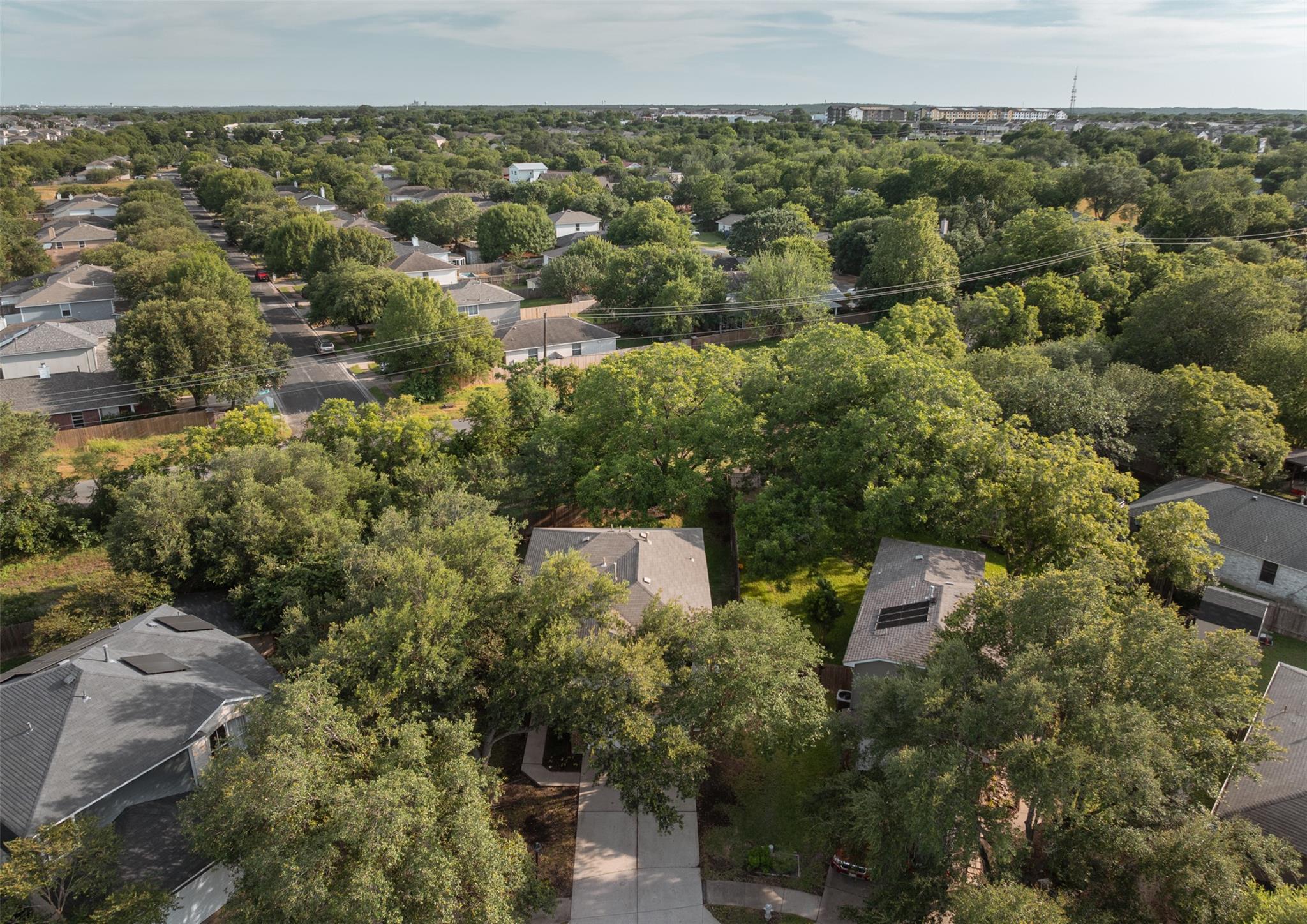 1305 Summoners Tale Ct, Austin, TX 78748