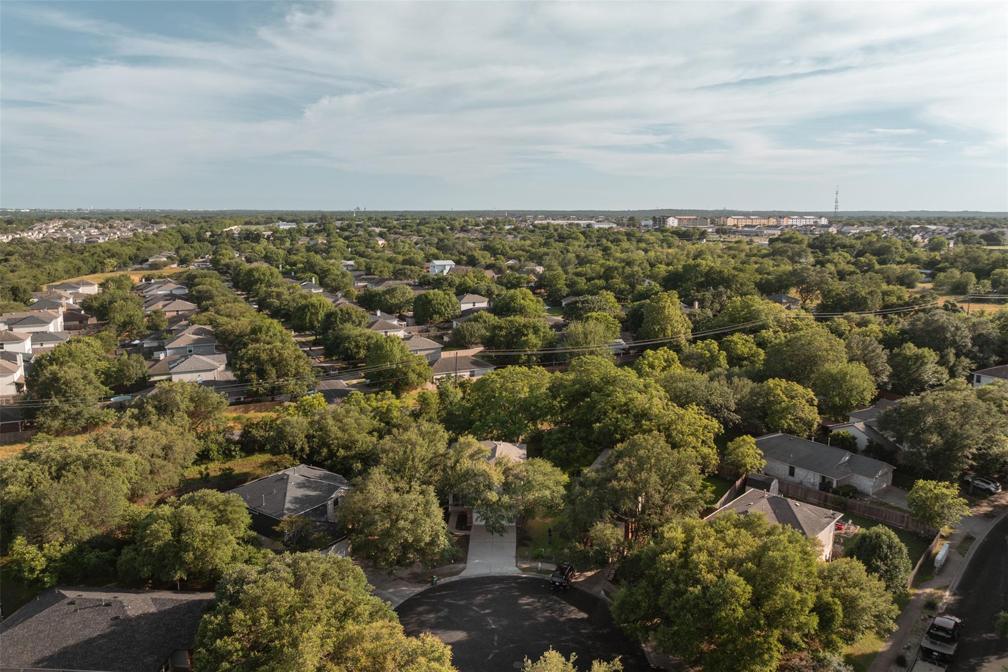 1305 Summoners Tale Ct, Austin, TX 78748