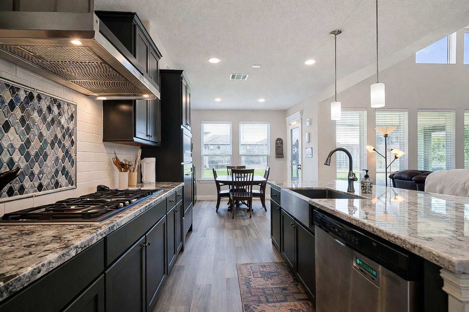 408 Daniel Xing, Liberty Hill, TX 78642