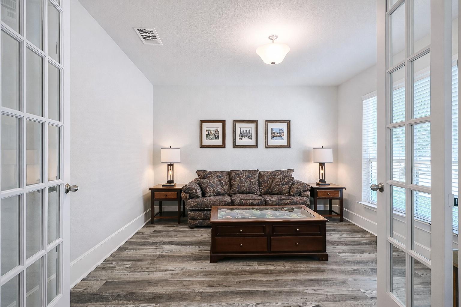 408 Daniel Xing, Liberty Hill, TX 78642