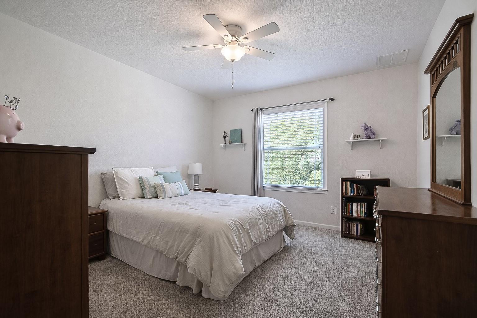 408 Daniel Xing, Liberty Hill, TX 78642