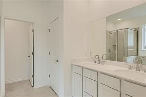 120 Thurman Holt Rd, Hutto, TX 78634