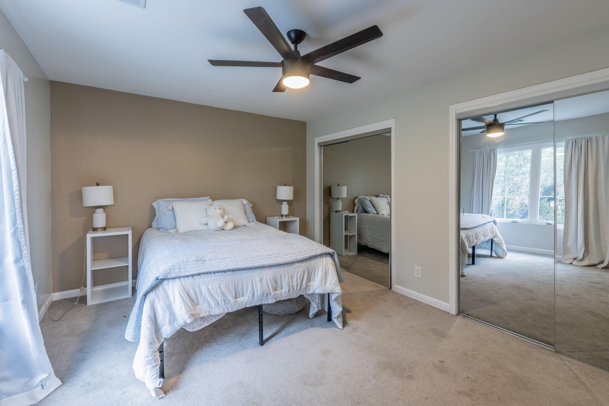 411 Carriage Oaks Dr, Liberty Hill, TX 78642