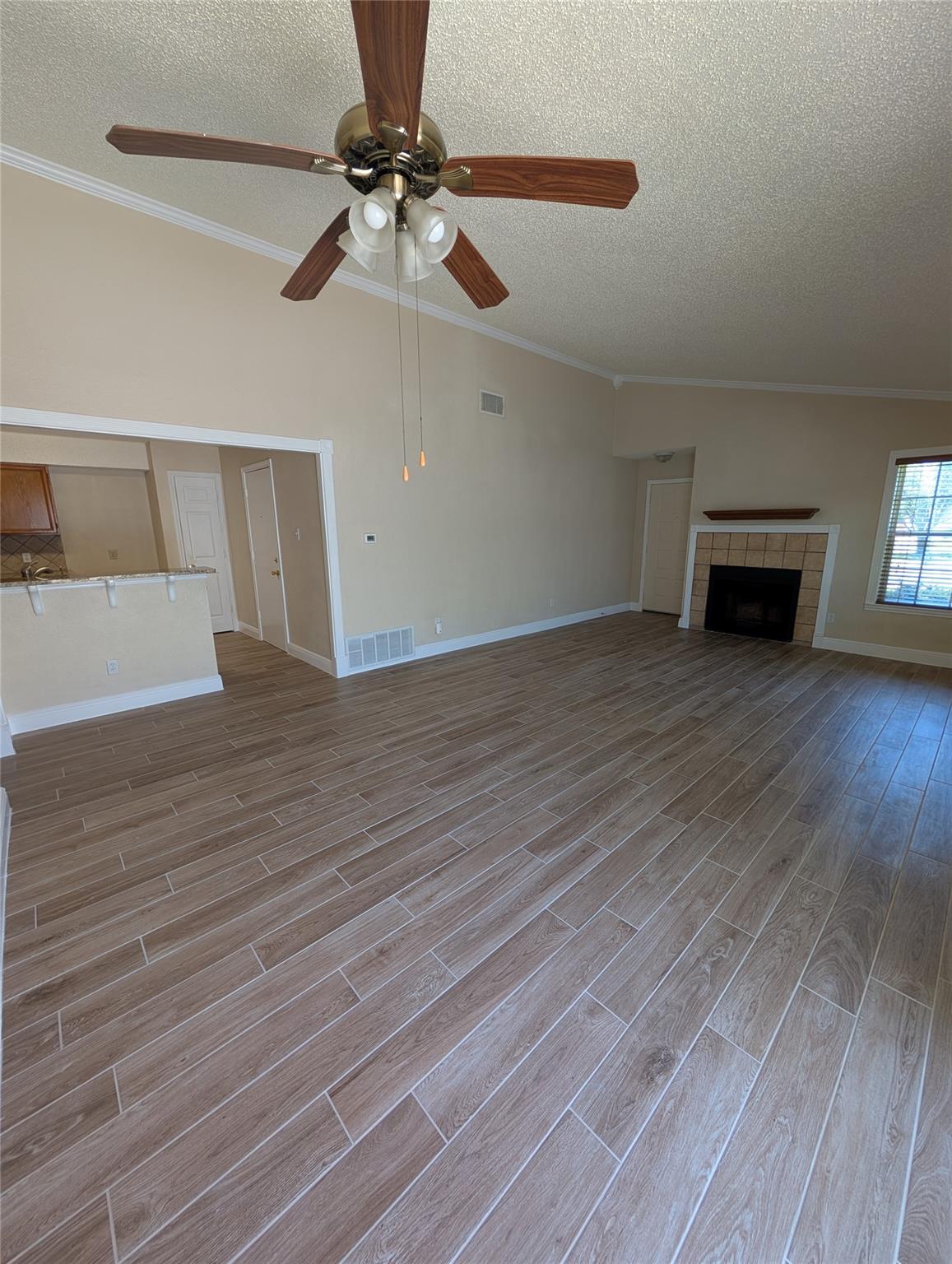 5914 Green Acres St, Austin, TX 78727
