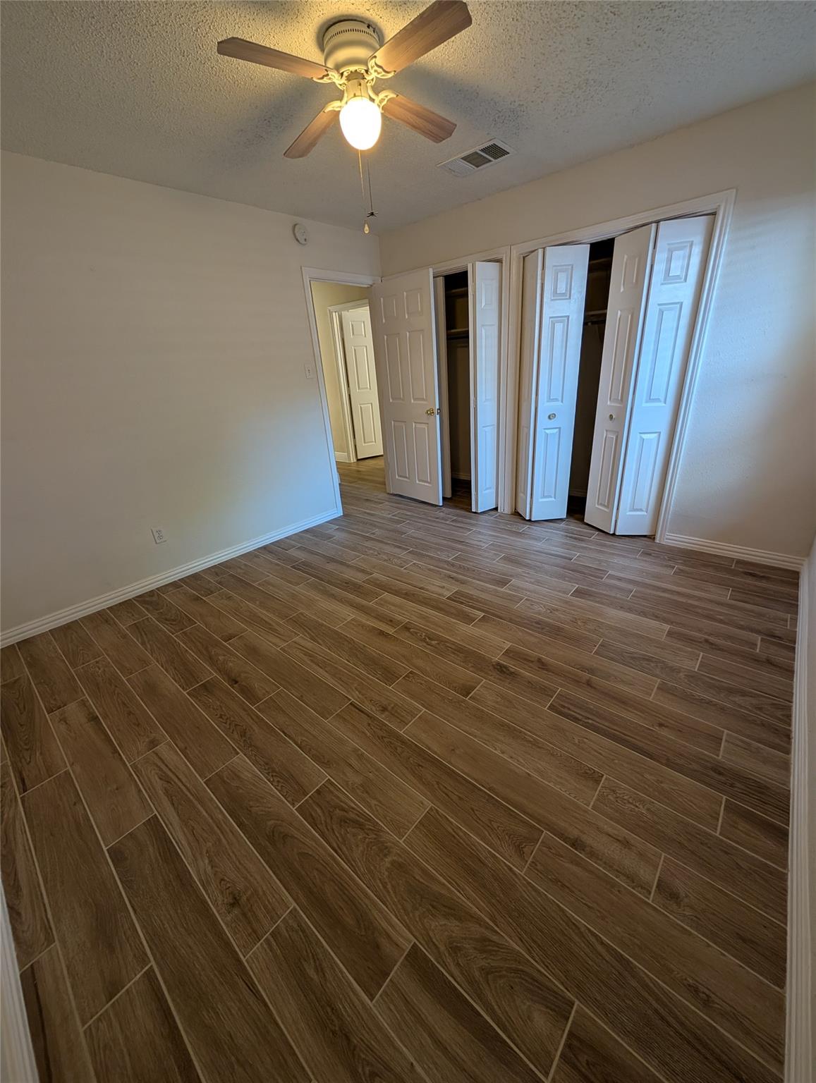 5914 Green Acres St, Austin, TX 78727