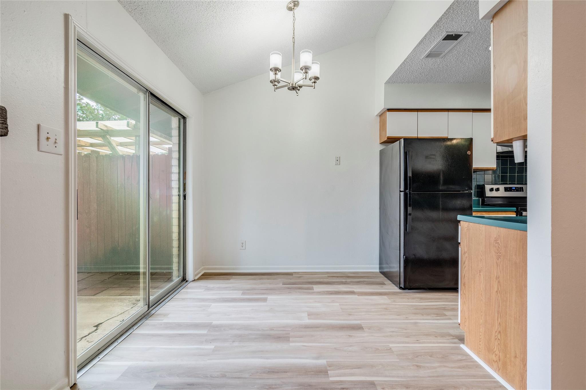 1306 Glenda Dr # A, Round Rock, TX 78681