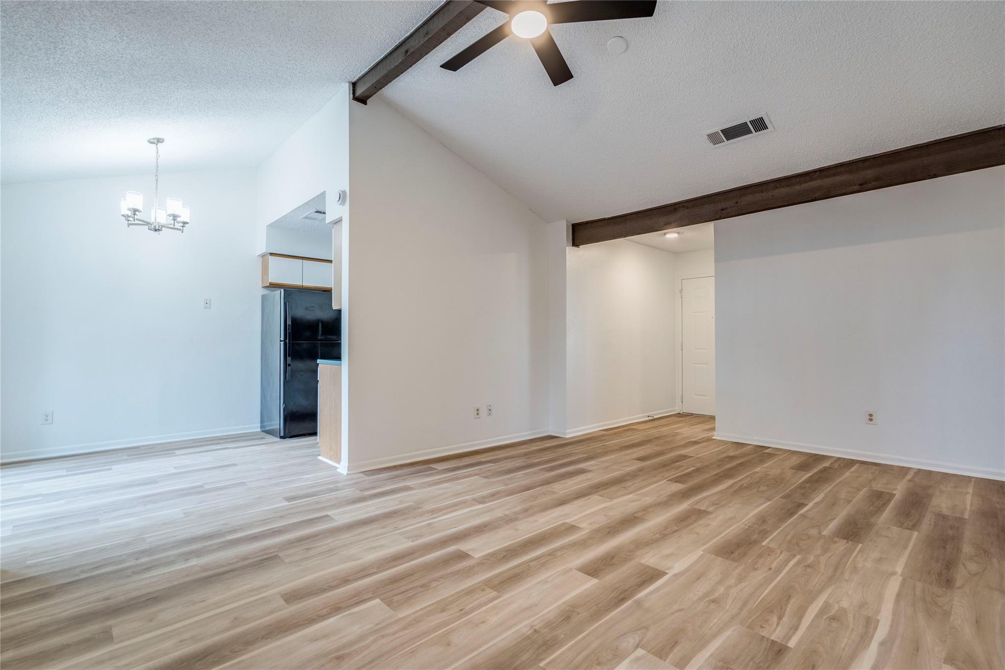 1306 Glenda Dr # A, Round Rock, TX 78681