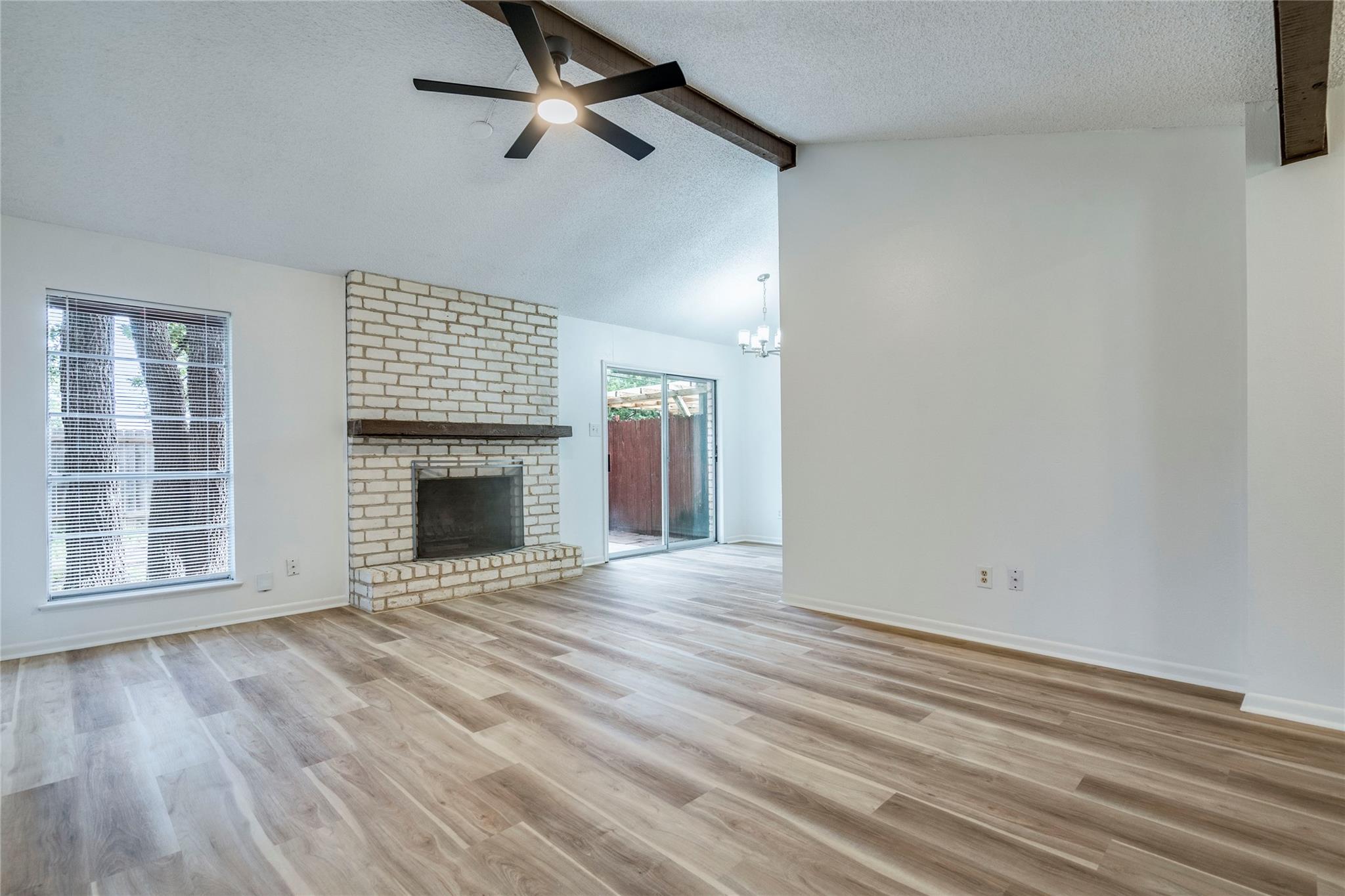 1306 Glenda Dr # A, Round Rock, TX 78681