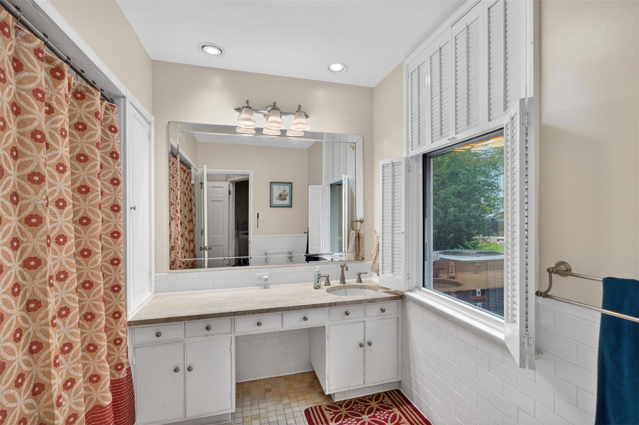 437 Craig St, Hillsboro, TX 76645