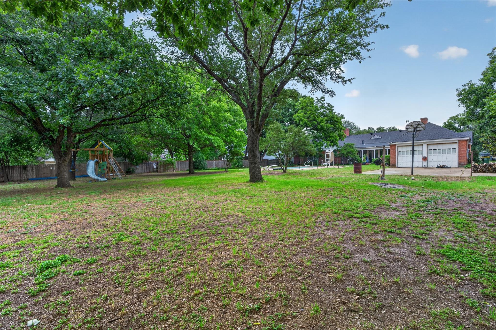 437 Craig St, Hillsboro, TX 76645