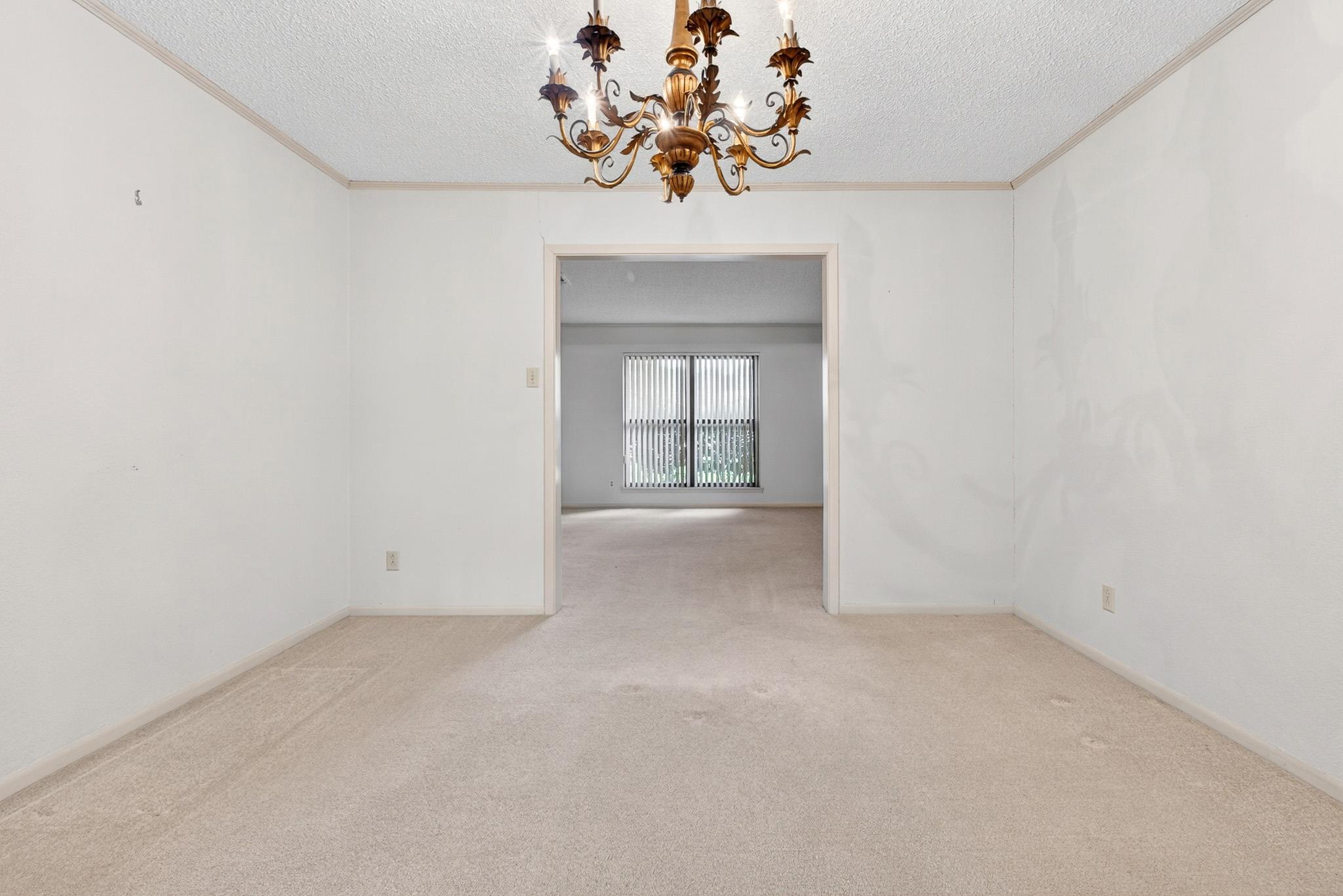 605 E Mary Jane Dr, Killeen, TX 76541