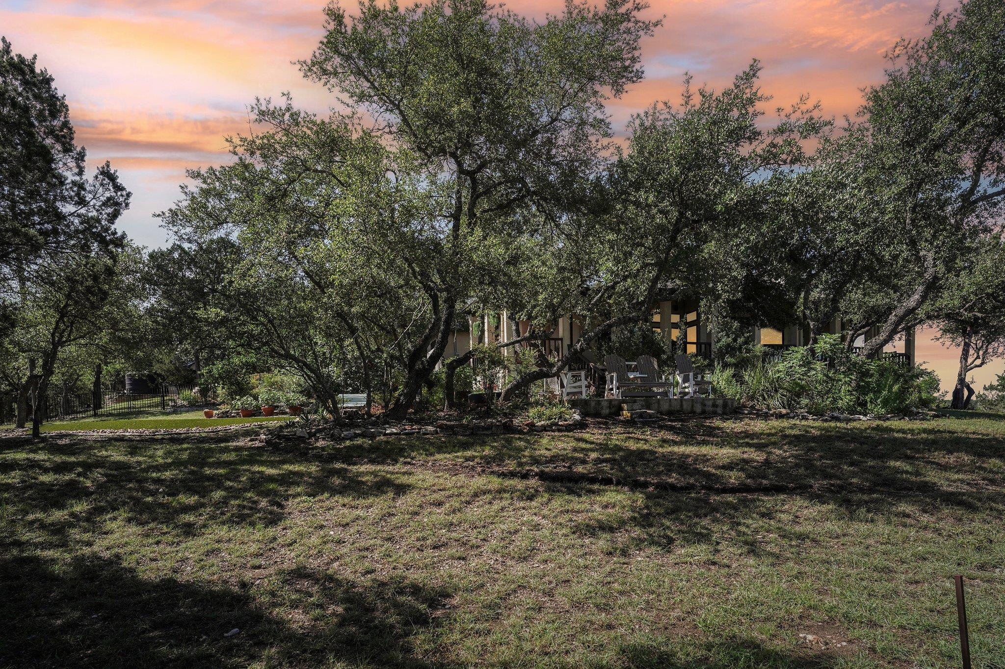 100 MESA Dr, Wimberley, TX 78676