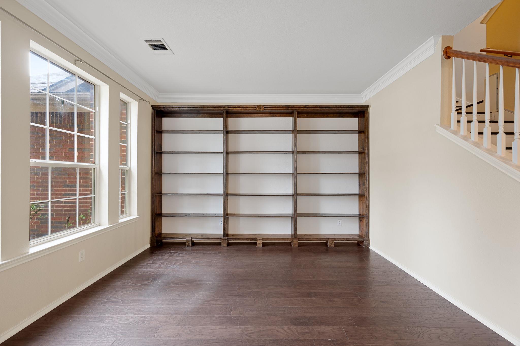 2305 Little Elm Trl, Cedar Park, TX 78613