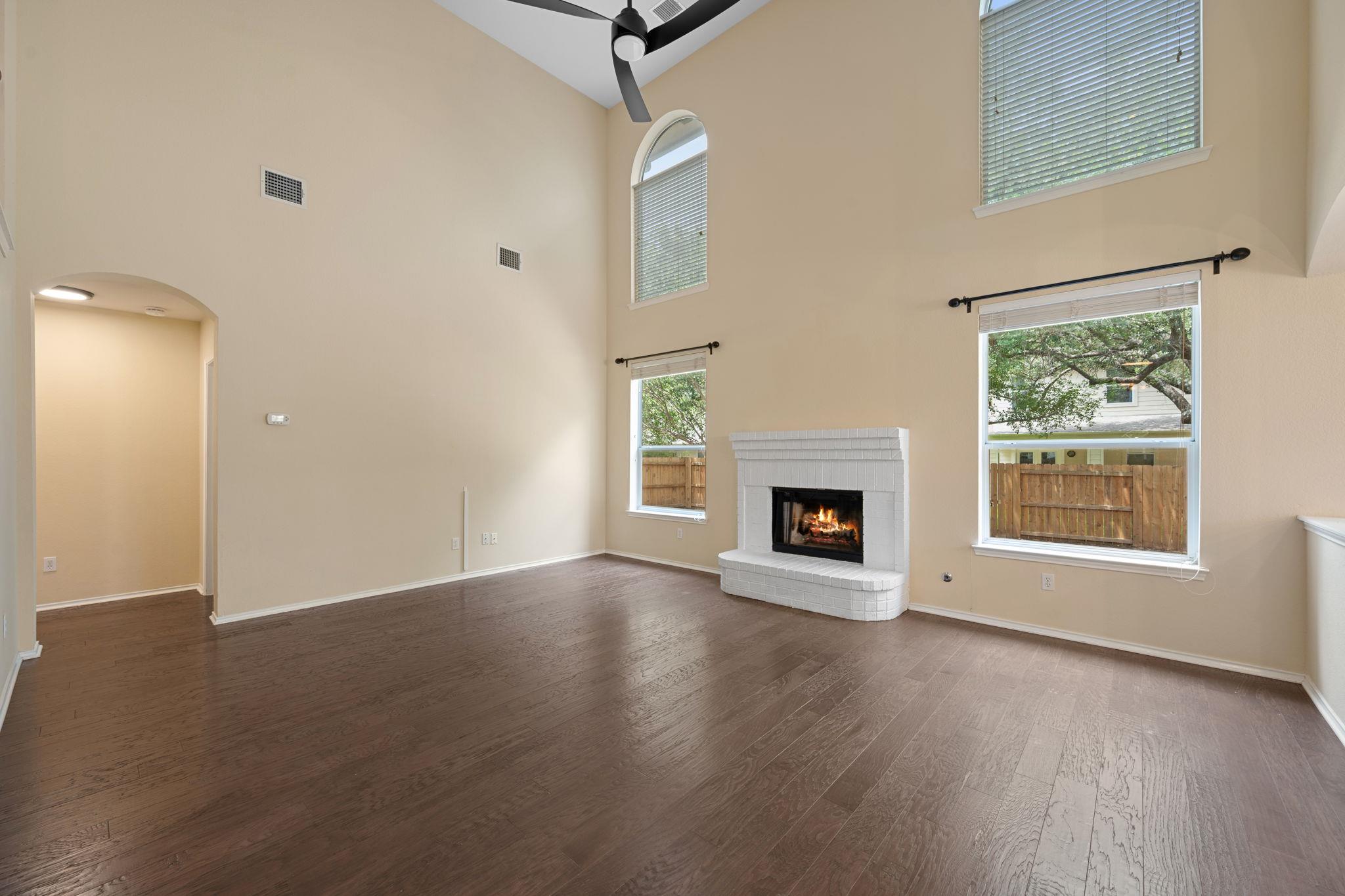 2305 Little Elm Trl, Cedar Park, TX 78613