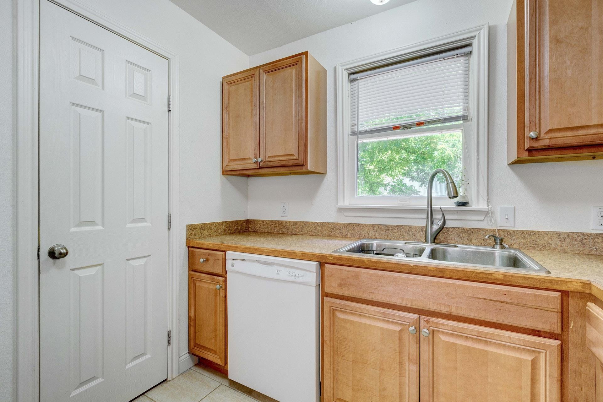 5406 Bolm Rd, Austin, TX 78721