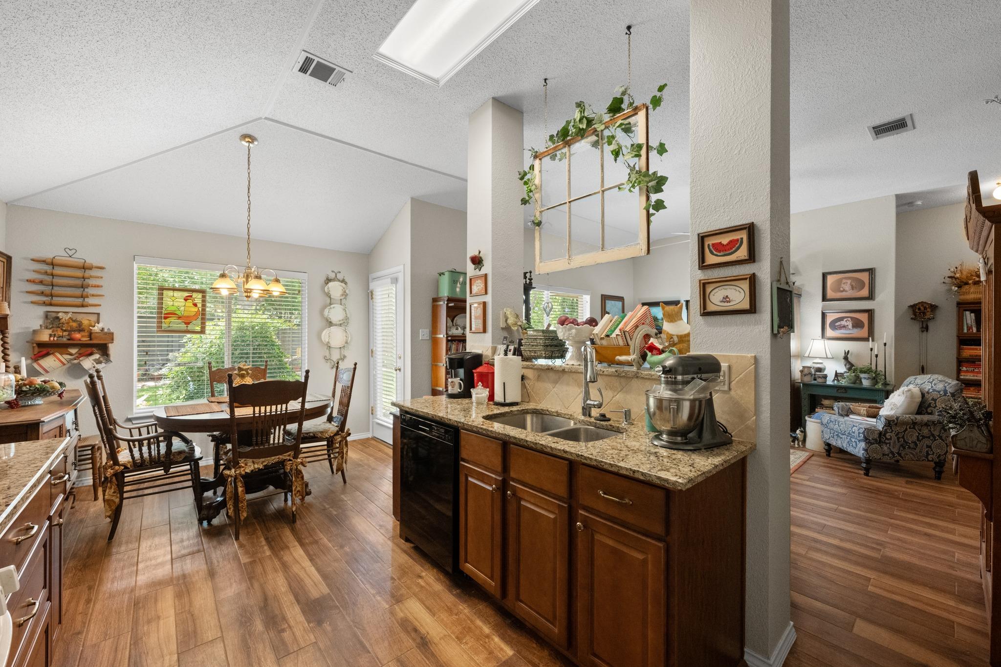 16812 Bailey Jean Dr, Round Rock, TX 78681