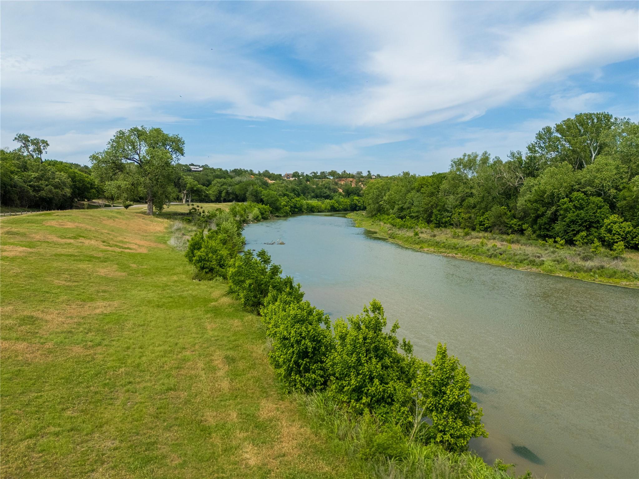 169 Kaaawa Ln, Bastrop, TX 78602