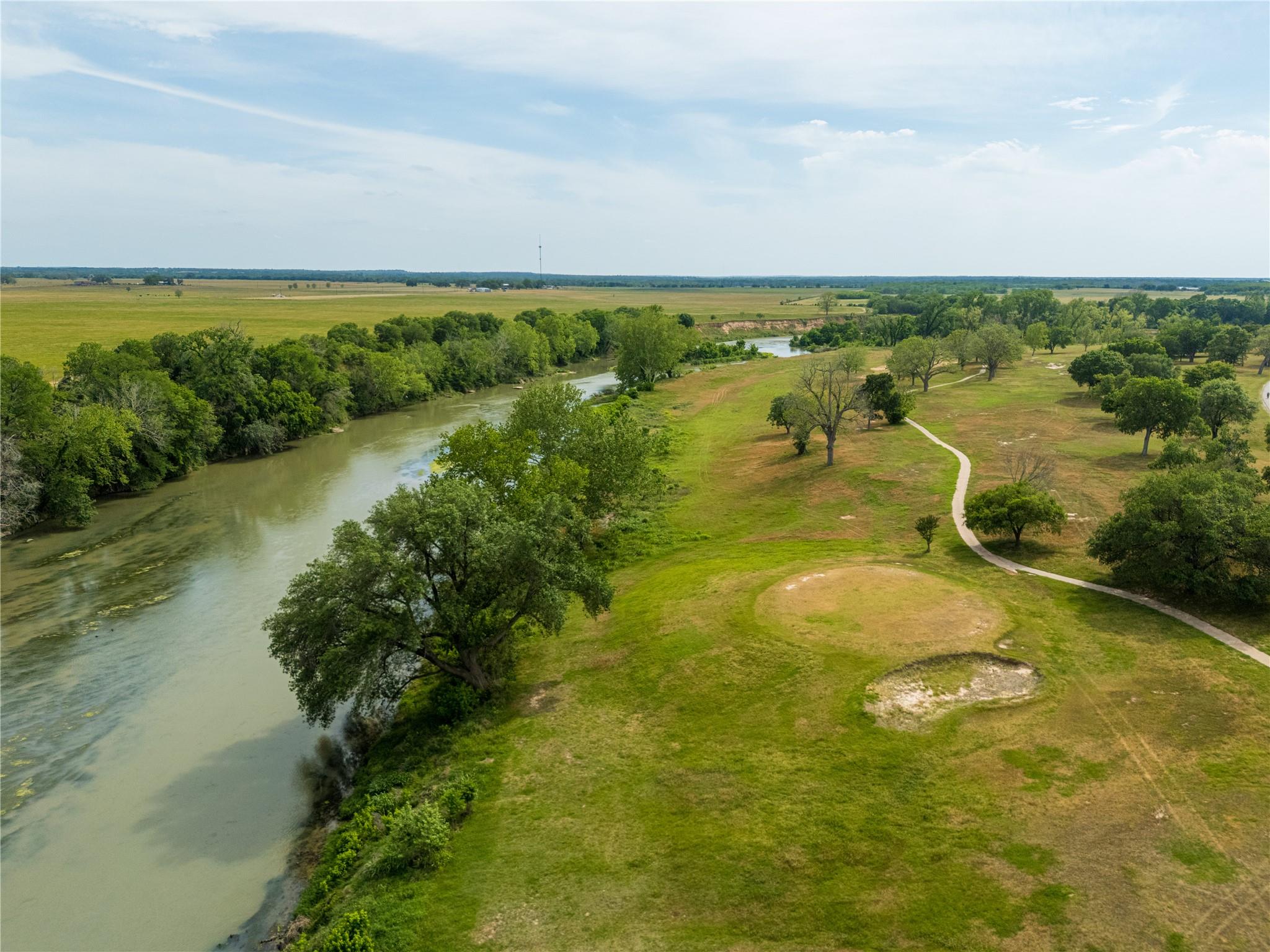 169 Kaaawa Ln, Bastrop, TX 78602