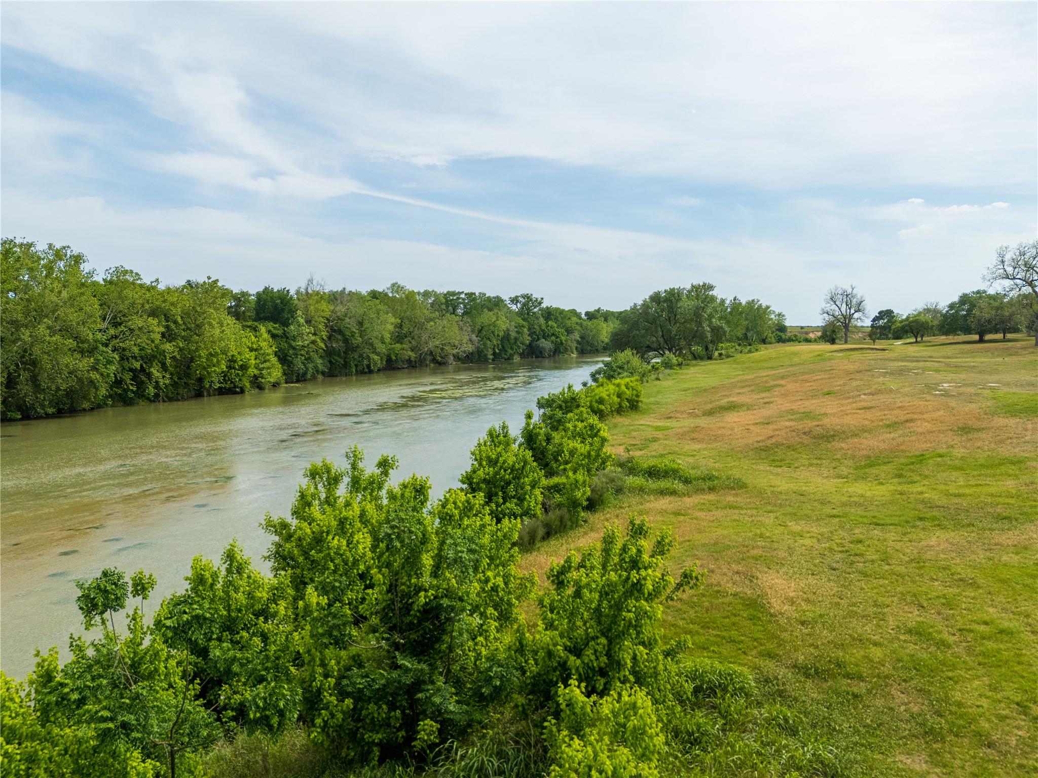 169 Kaaawa Ln, Bastrop, TX 78602