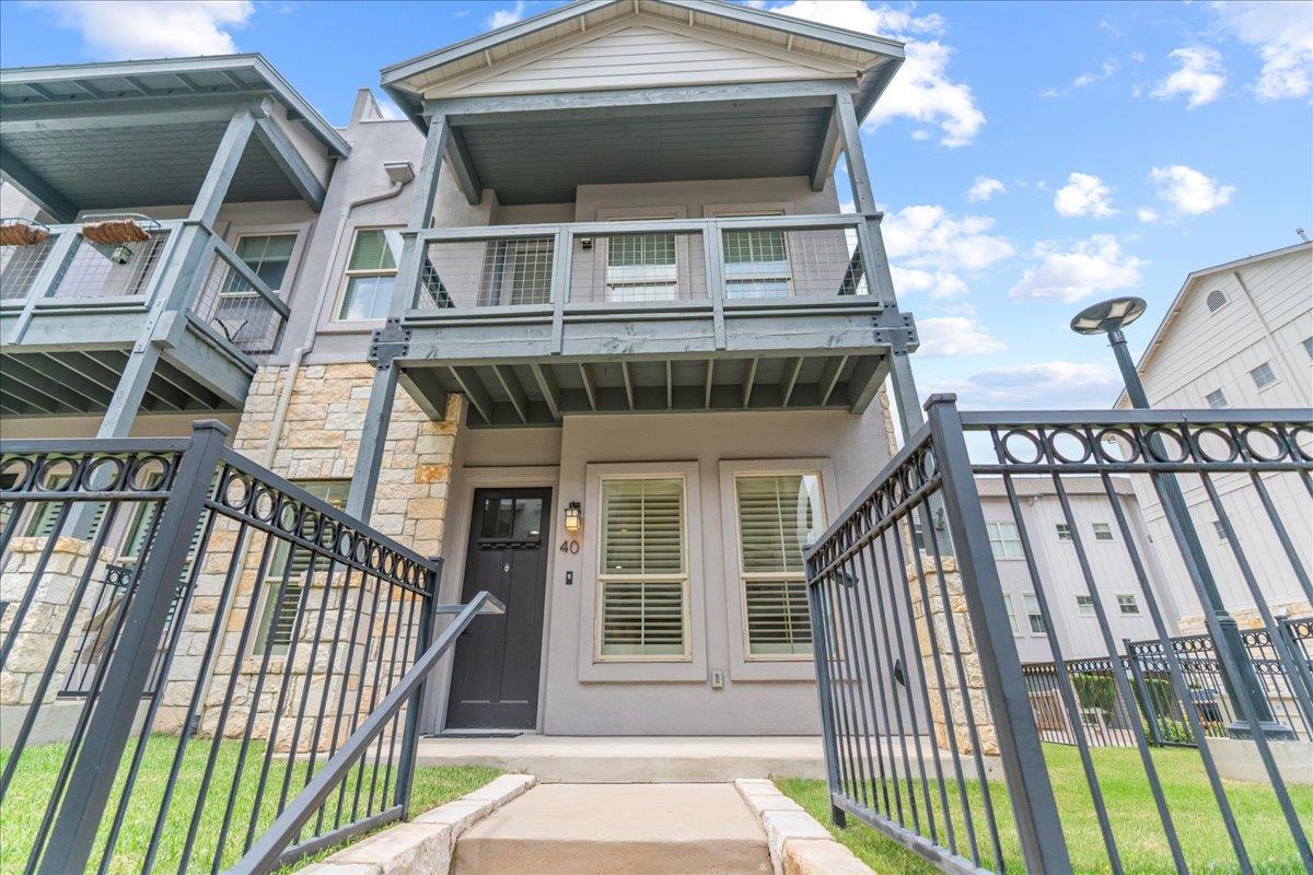 2520 Bluebonnet Dr # 40, Austin, TX 78704