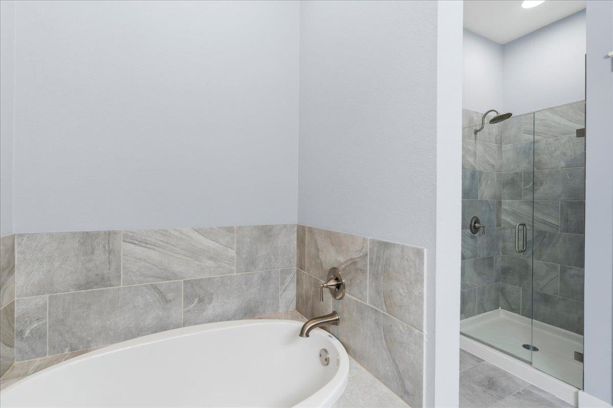 2520 Bluebonnet Dr # 40, Austin, TX 78704