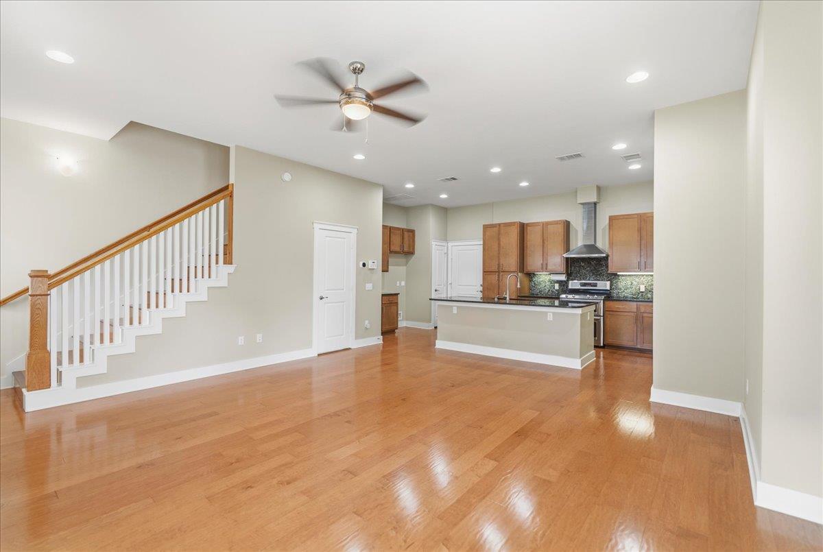 2520 Bluebonnet Dr # 40, Austin, TX 78704