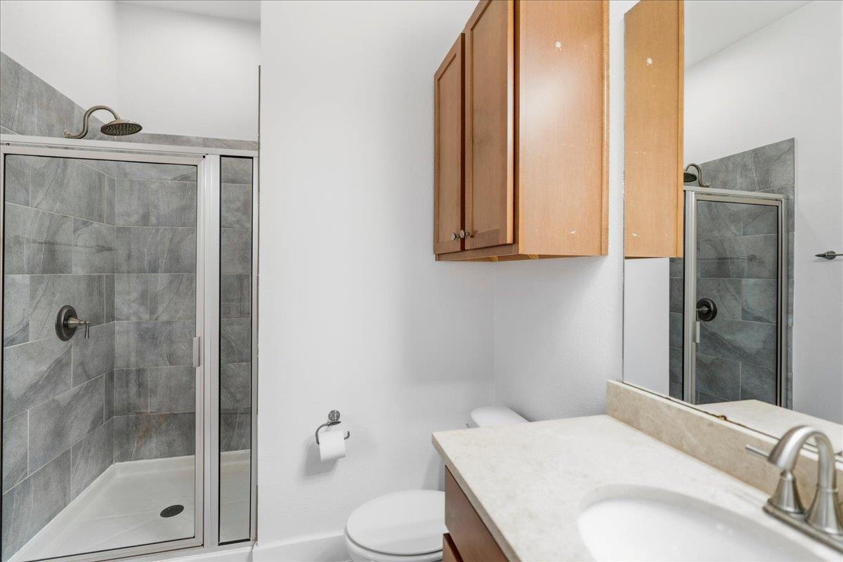 2520 Bluebonnet Dr # 40, Austin, TX 78704