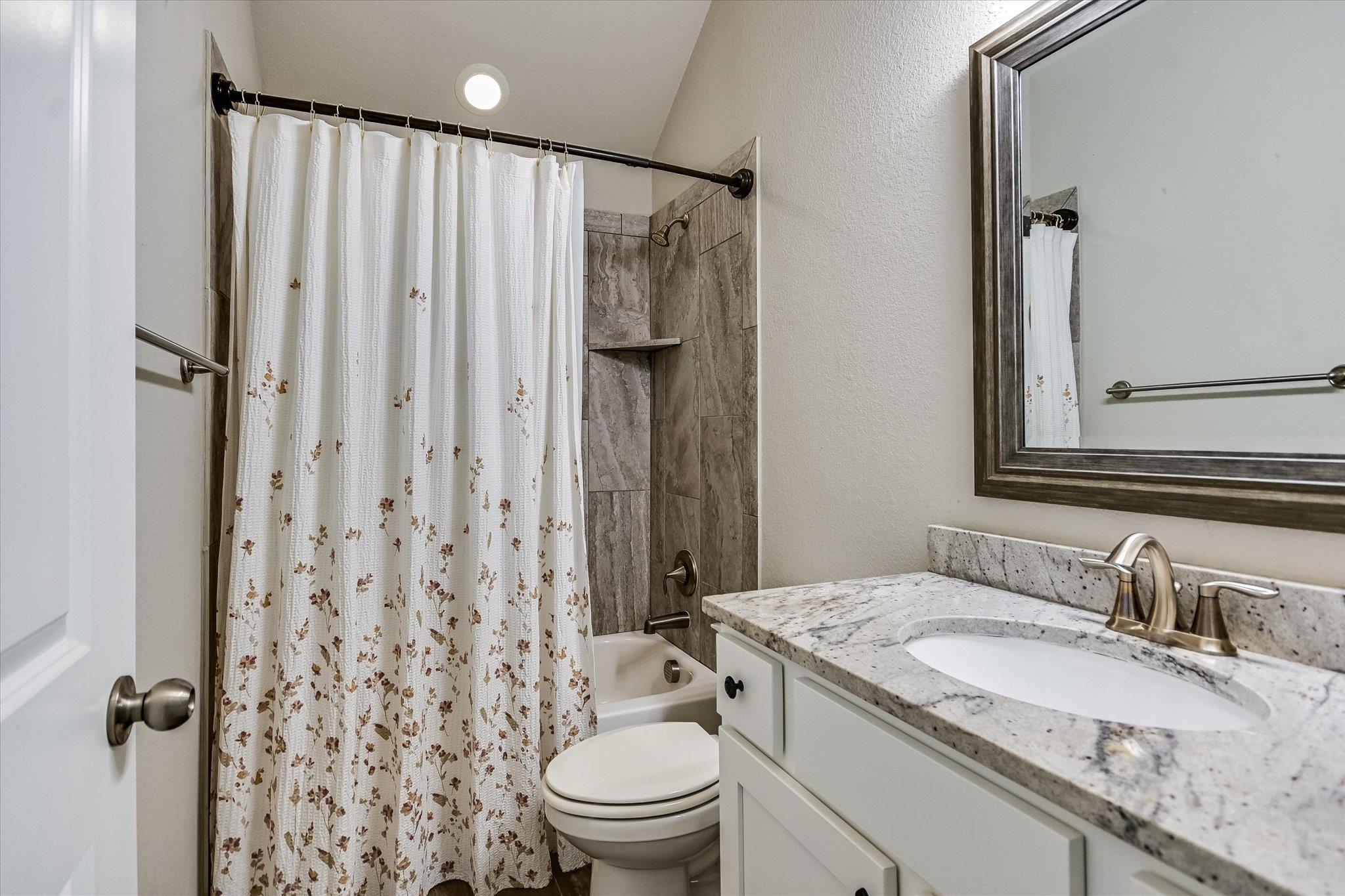 133 Augusta Dr, Wimberley, TX 78676