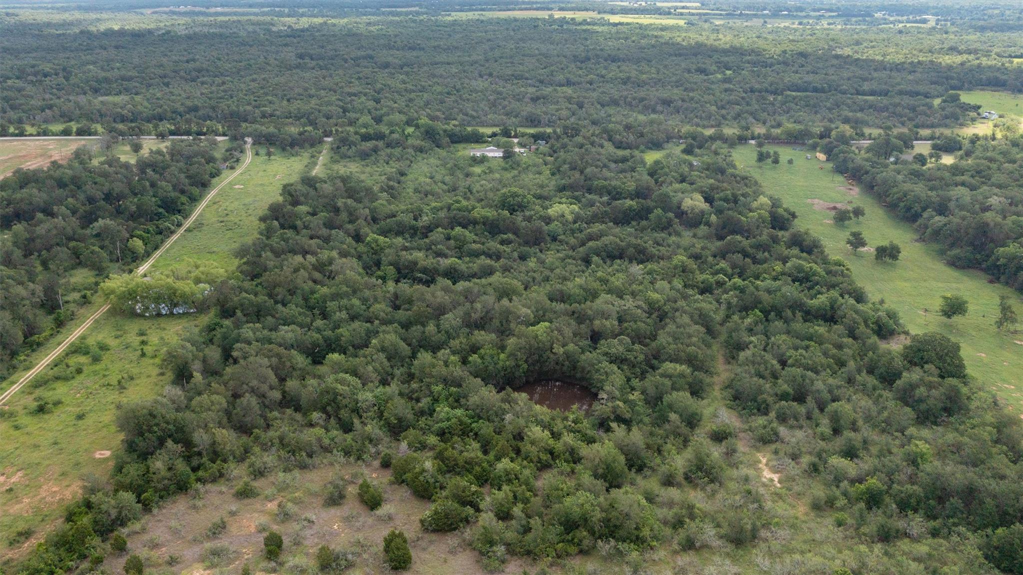 3700 County Road 467, Elgin, TX 78621
