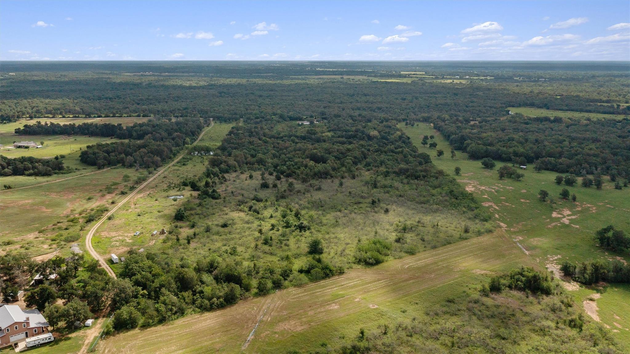 3700 County Road 467, Elgin, TX 78621