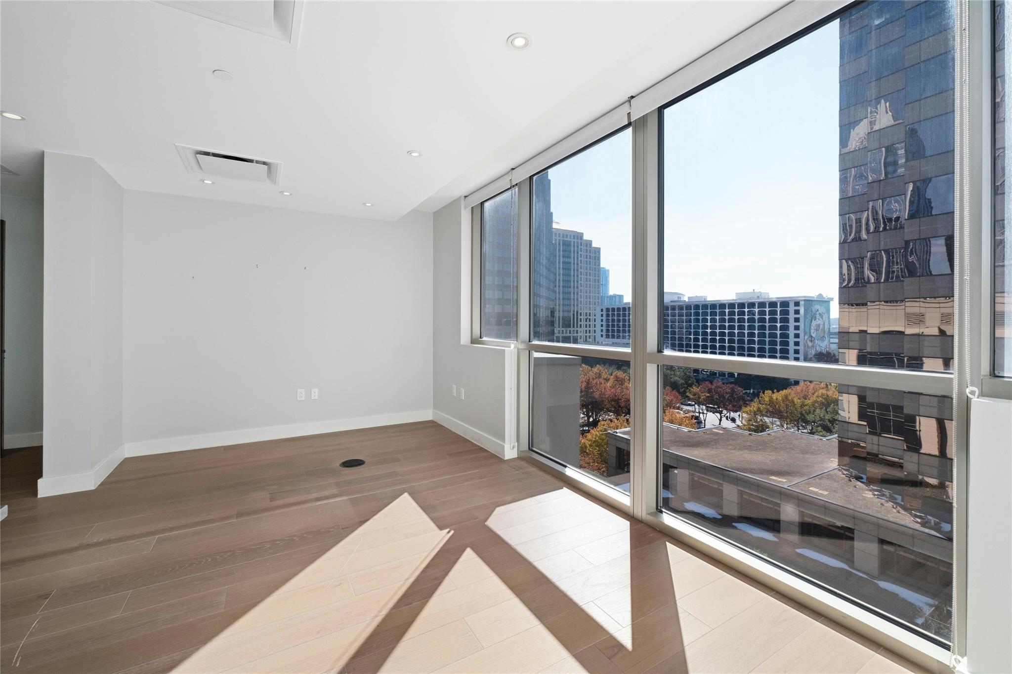 200 Congress Ave # 903, Austin, TX 78701