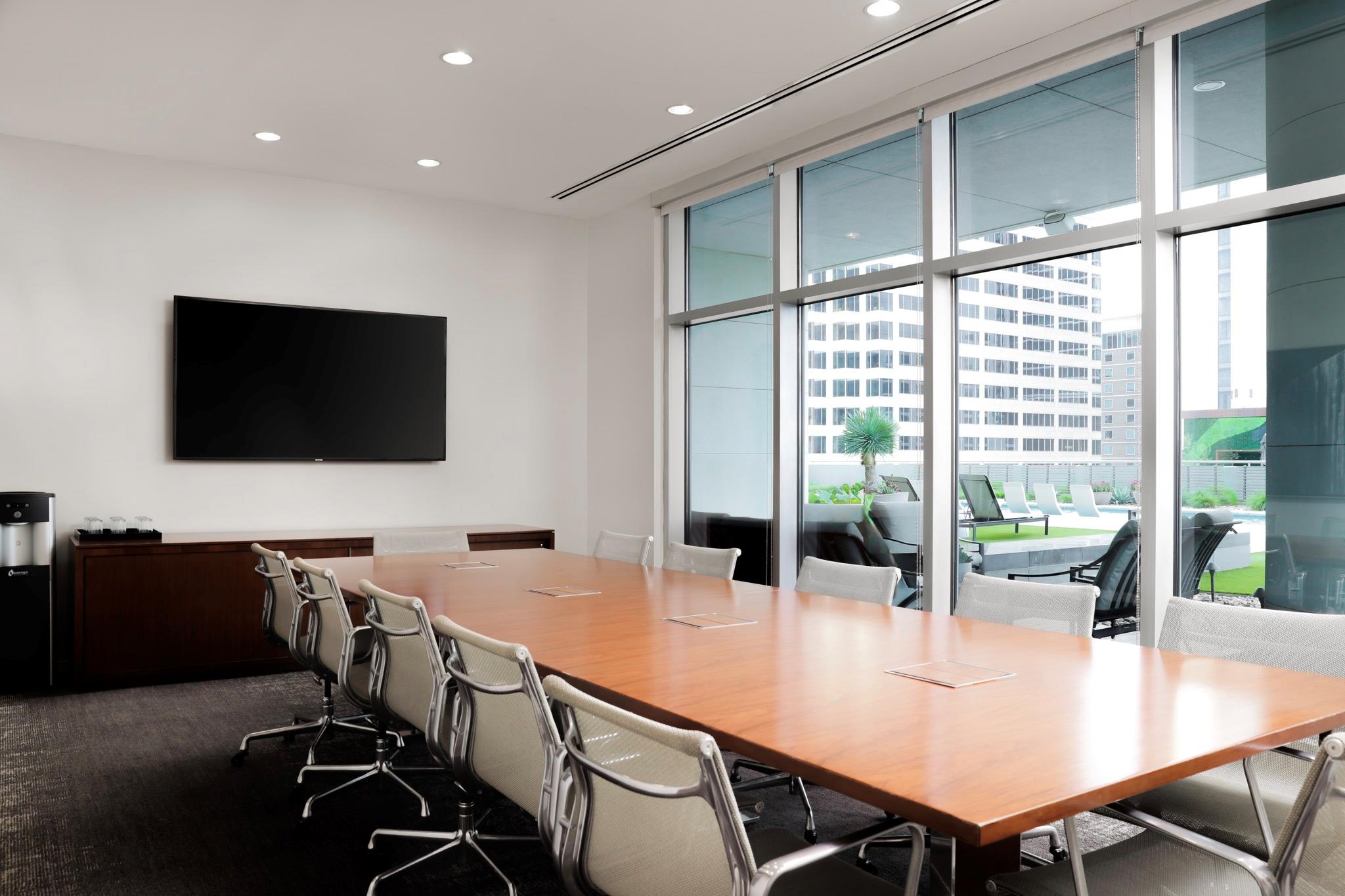 200 Congress Ave # 903, Austin, TX 78701