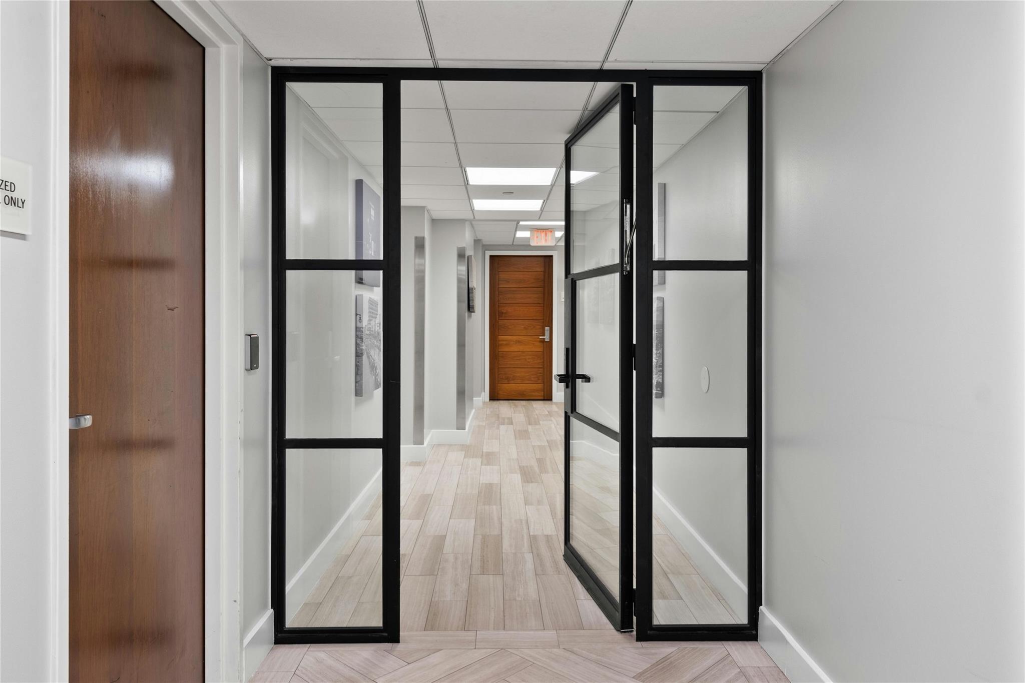200 Congress Ave # 903, Austin, TX 78701