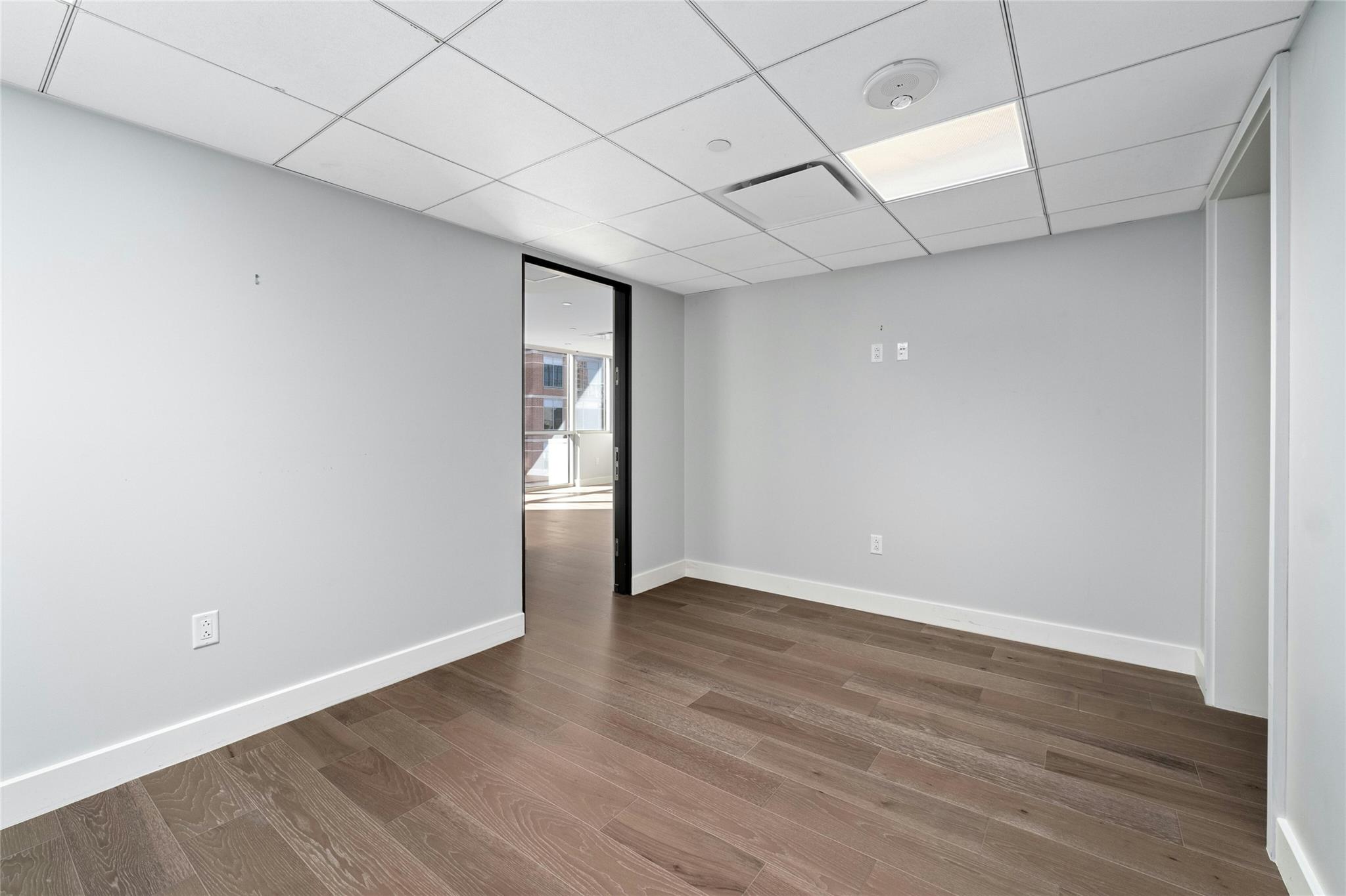 200 Congress Ave # 903, Austin, TX 78701