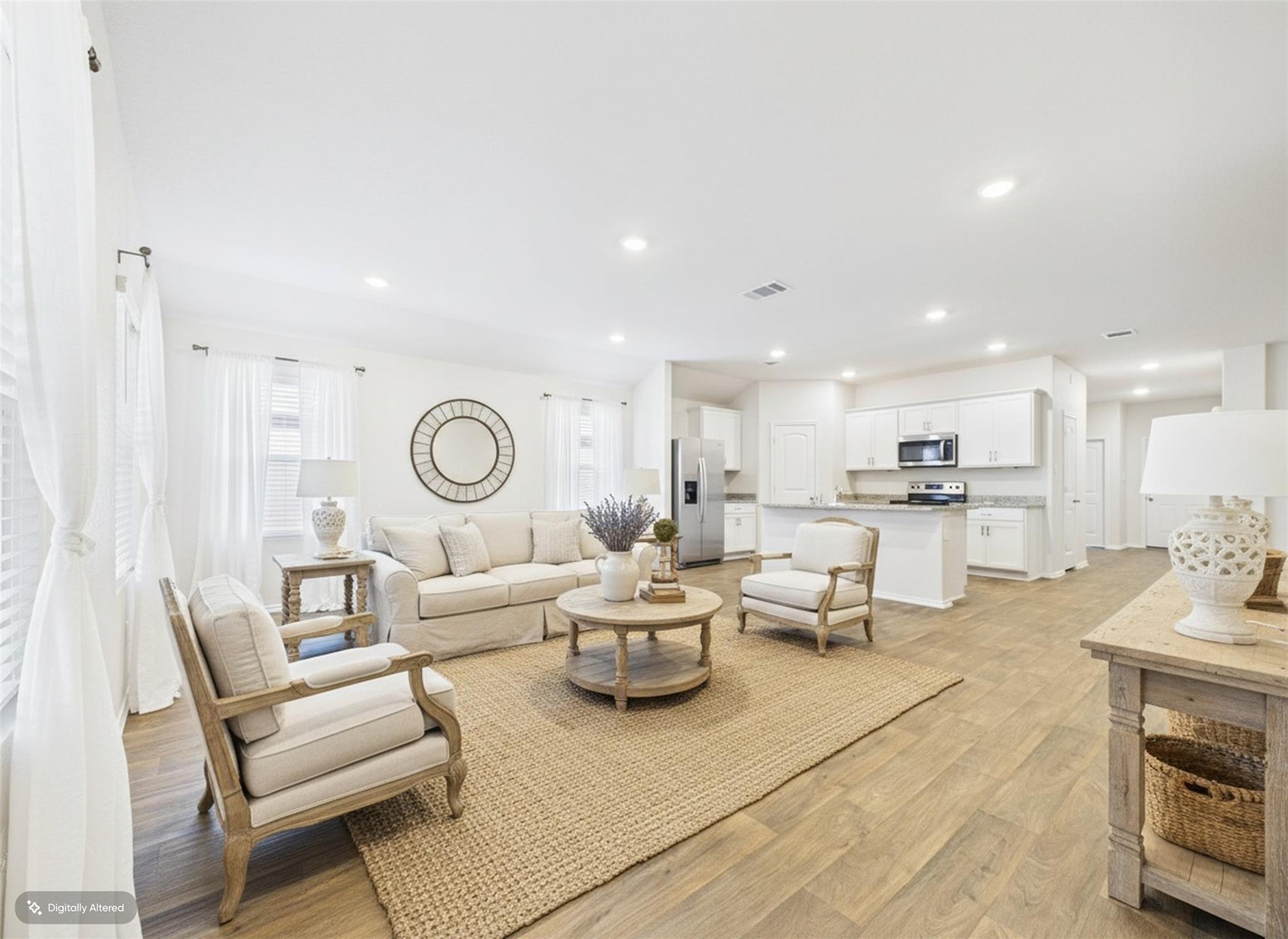 1012 BETSY DR Dr, Seguin, TX 78155