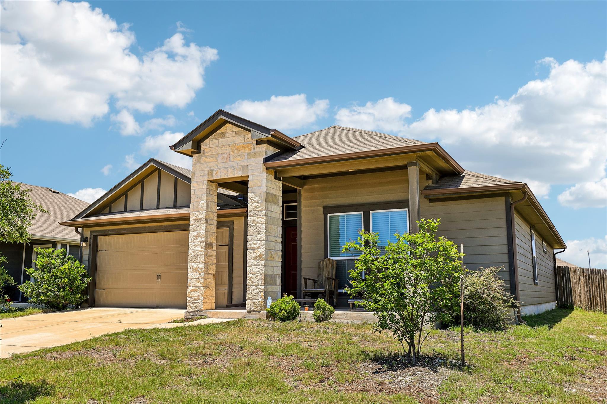 109 San Bernard Trl, Hutto, TX 78634