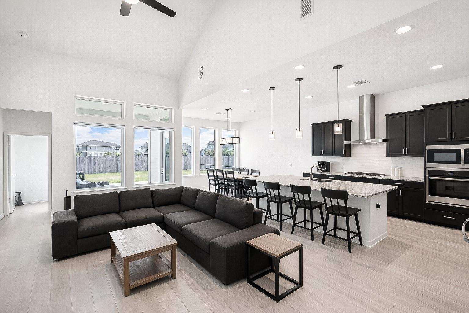 6401 Velvet Leaf Ln, Buda, TX 78610