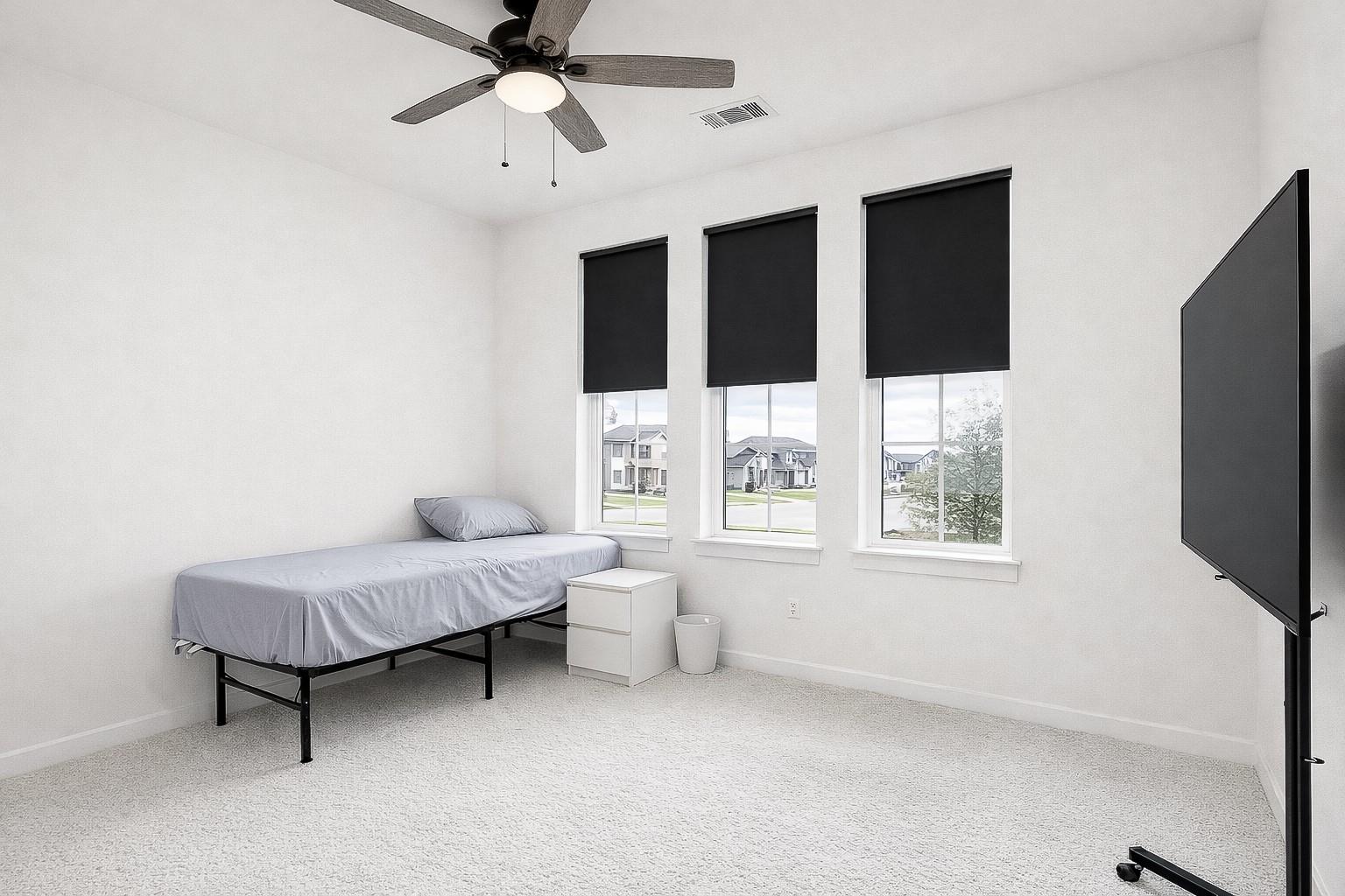 6401 Velvet Leaf Ln, Buda, TX 78610