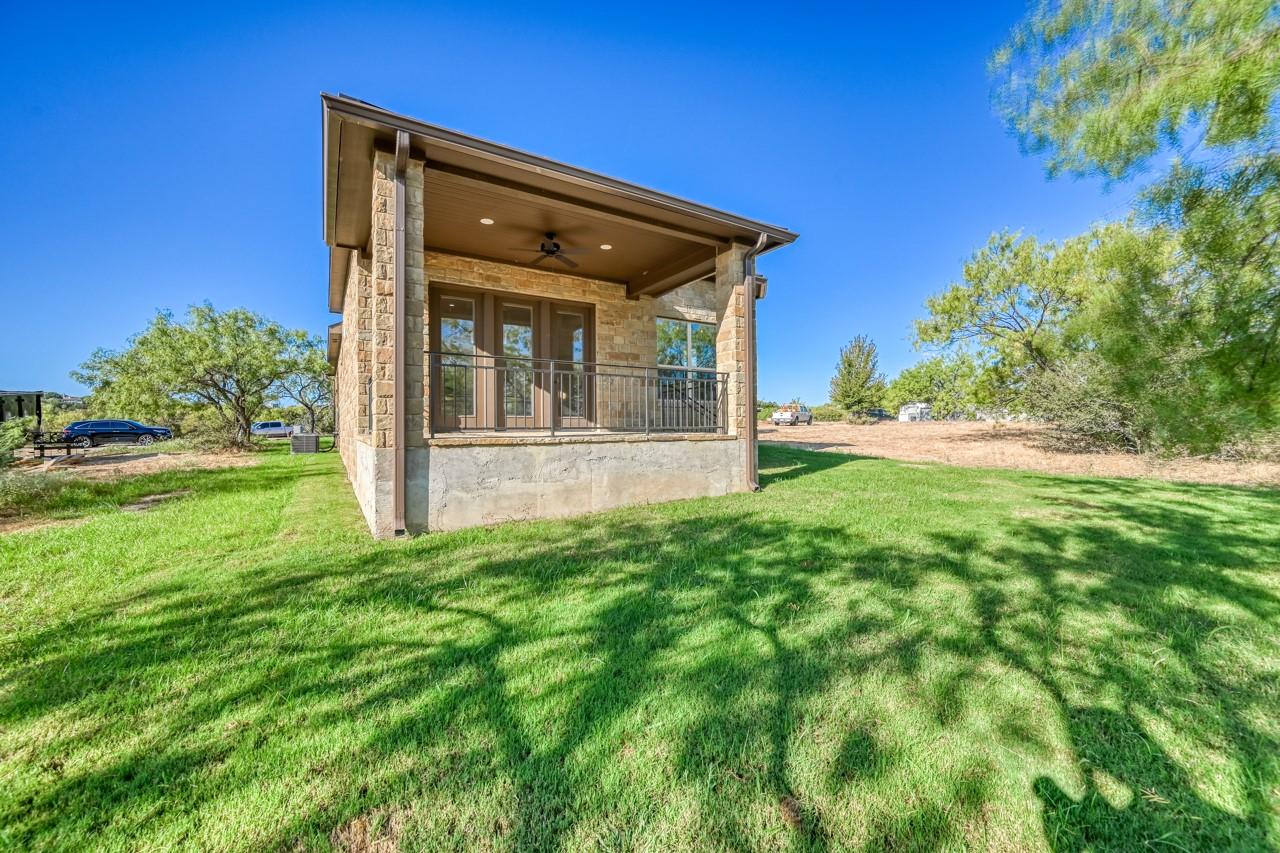 302 Parallel Cir, Horseshoe Bay, TX 78657