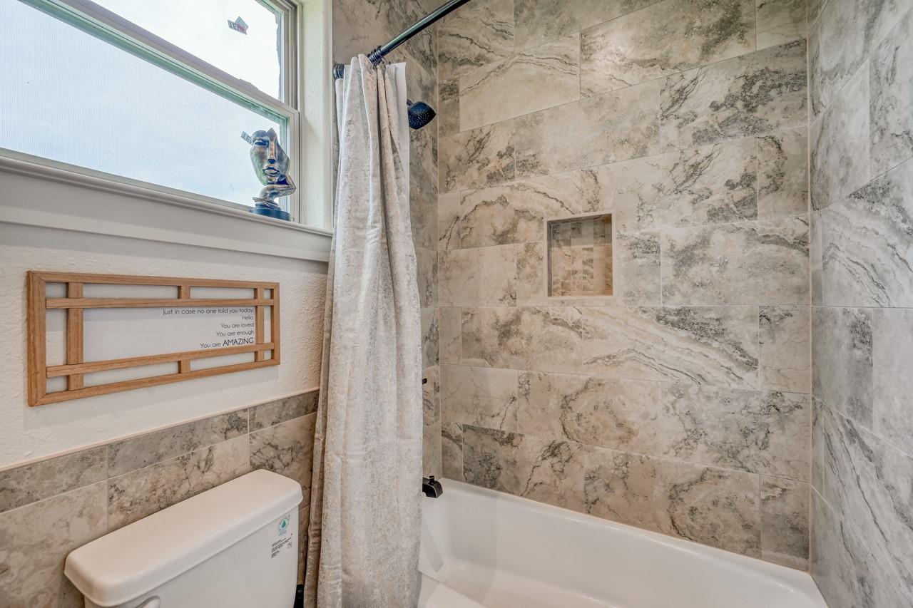 302 Parallel Cir, Horseshoe Bay, TX 78657