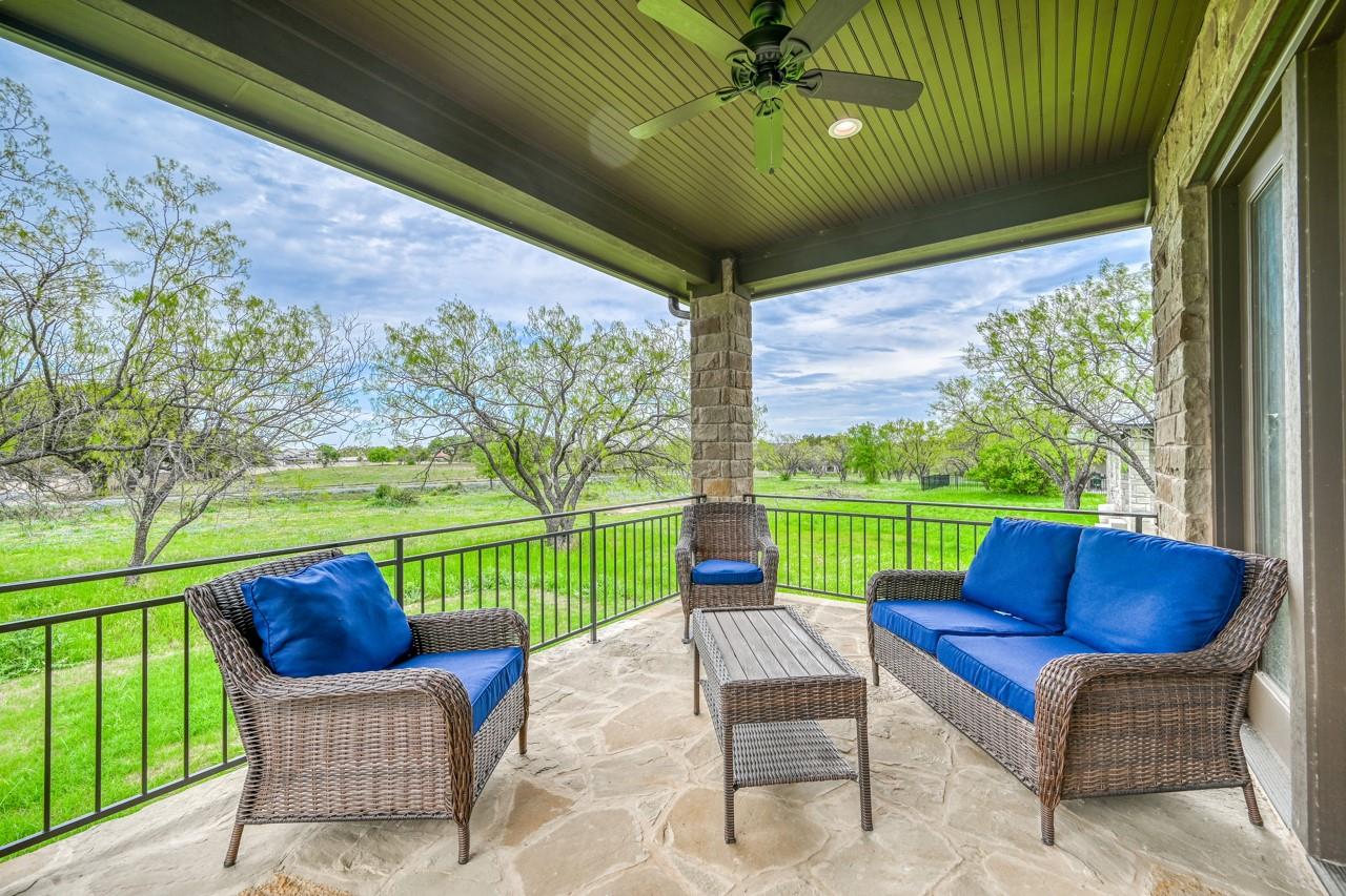 302 Parallel Cir, Horseshoe Bay, TX 78657