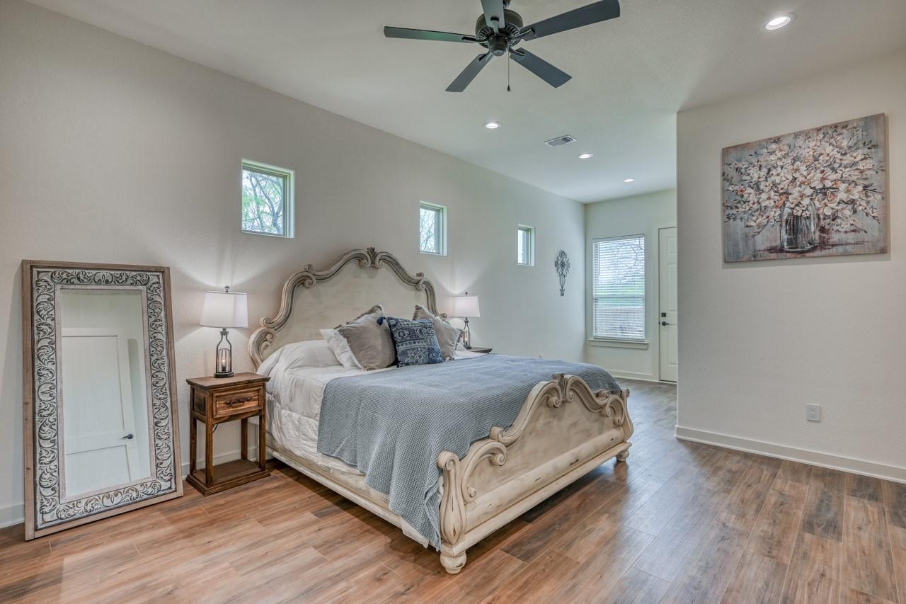 302 Parallel Cir, Horseshoe Bay, TX 78657