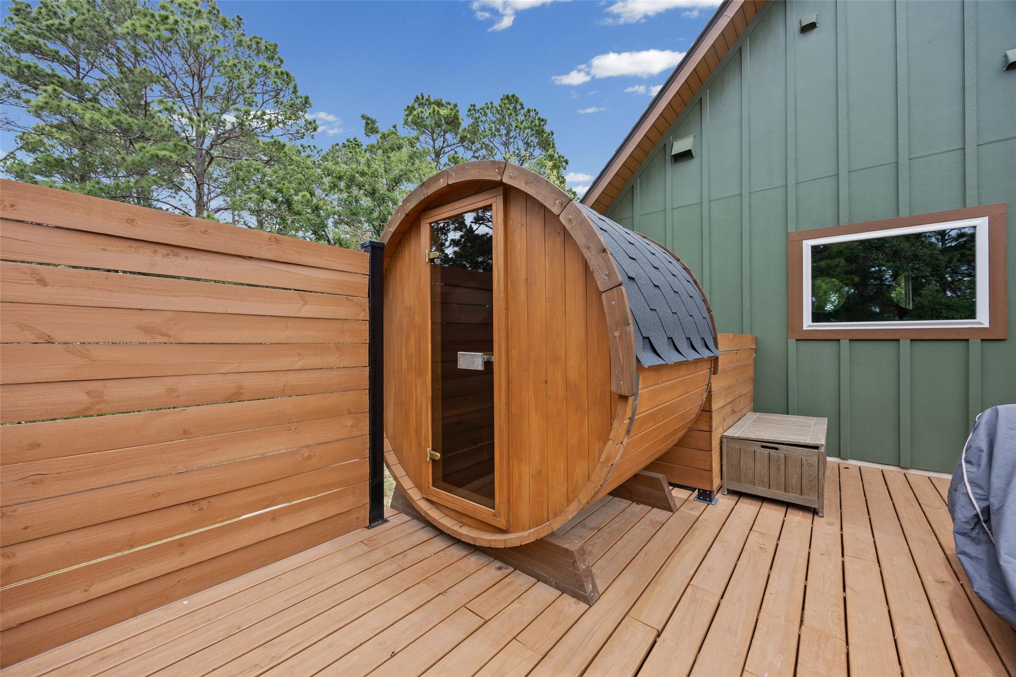 122 Mokolii Ct, Bastrop, TX 78602