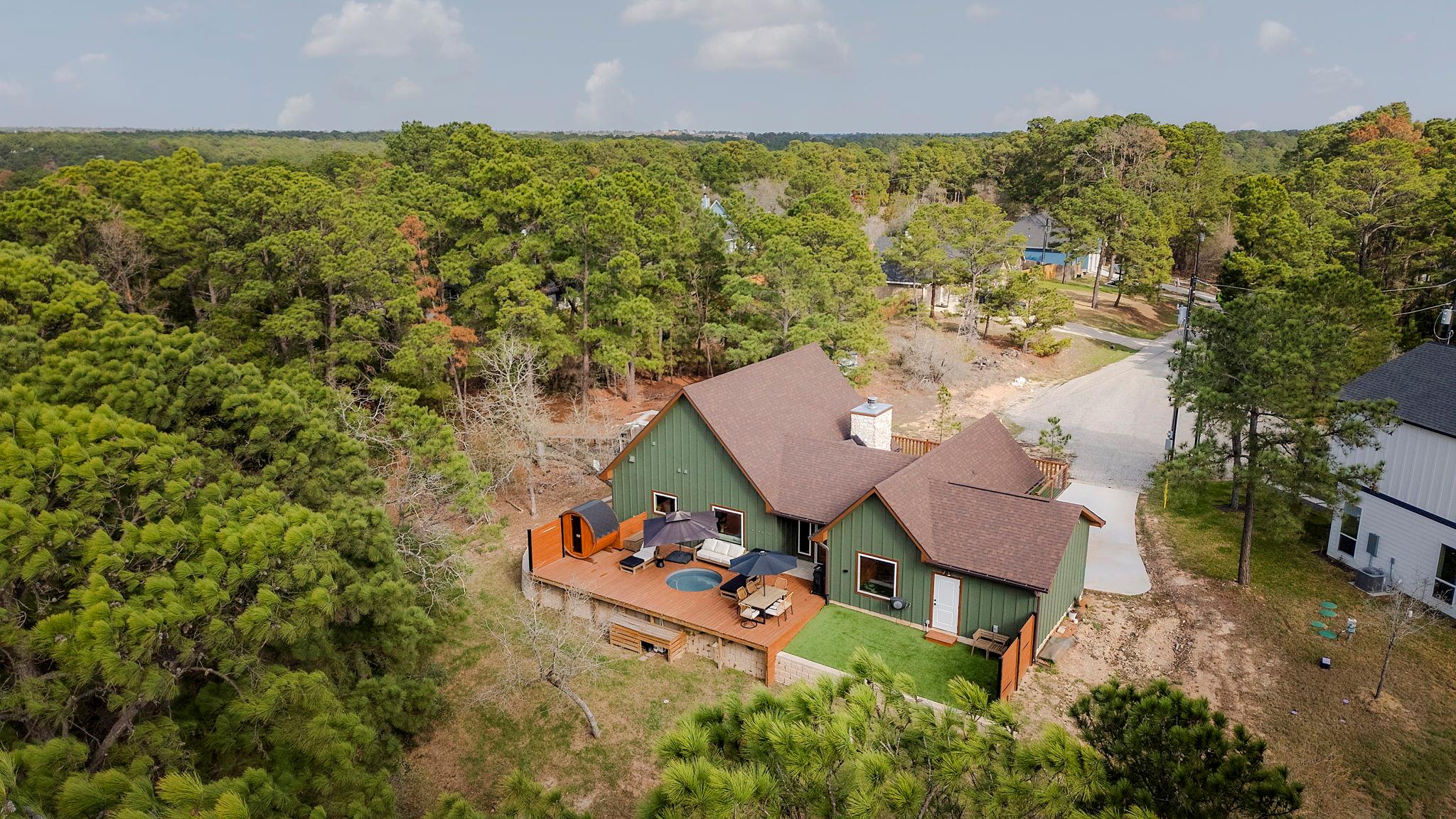 122 Mokolii Ct, Bastrop, TX 78602