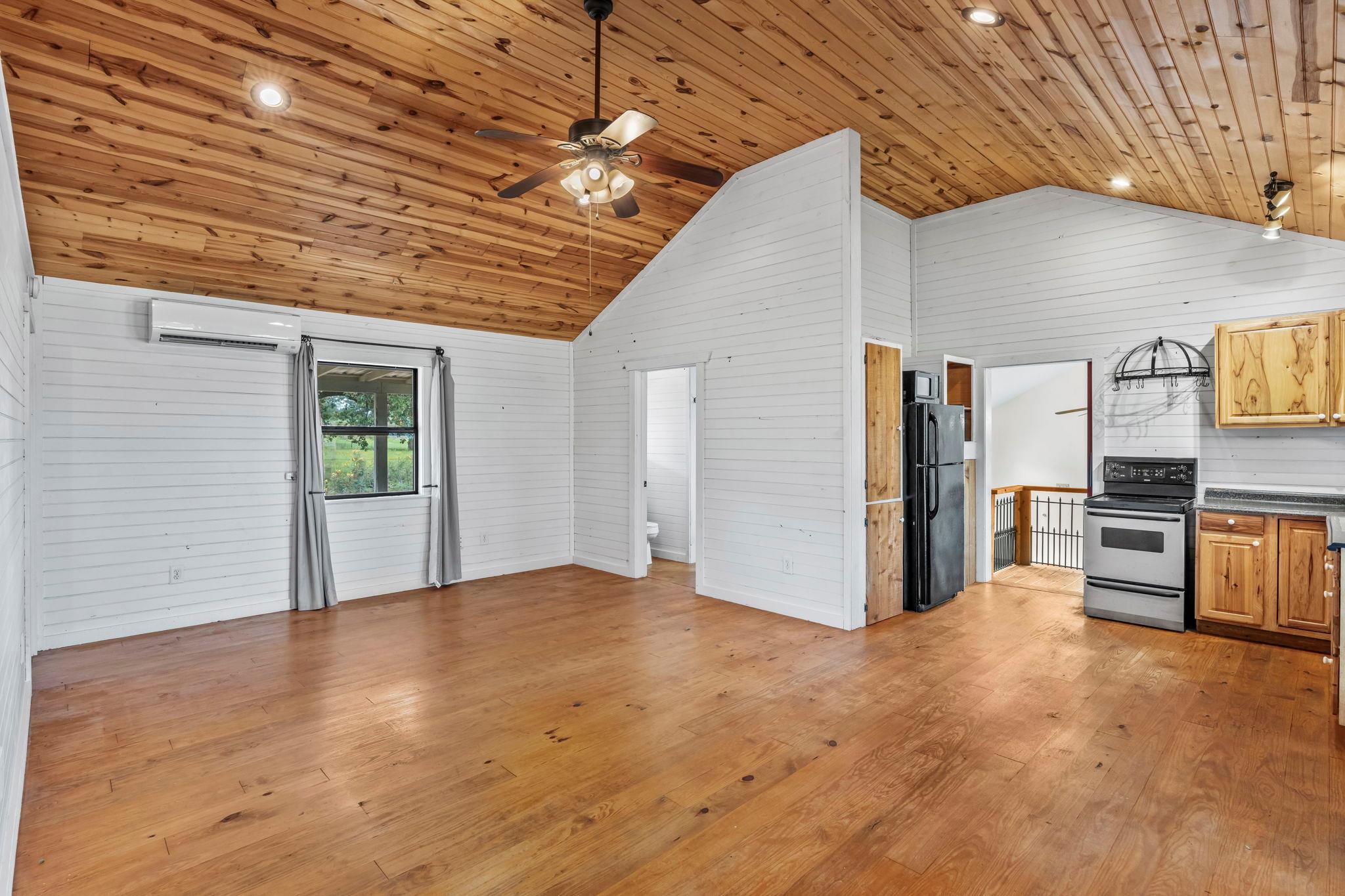 225 Ischar Ln, Mason, TX 76856