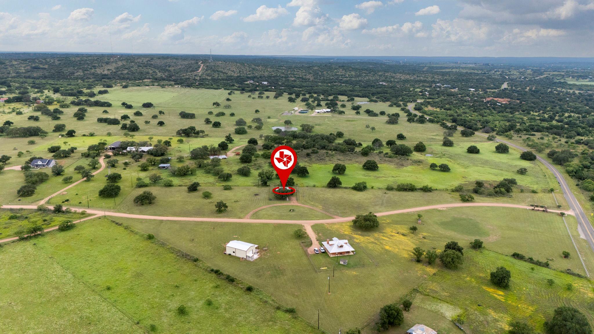 225 Ischar Ln, Mason, TX 76856